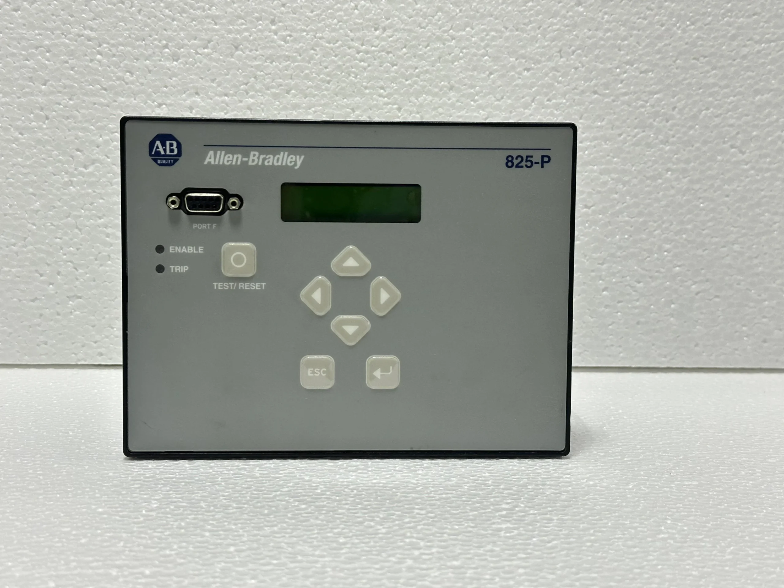 ALLEN-BRADLEY 825-P RELAY