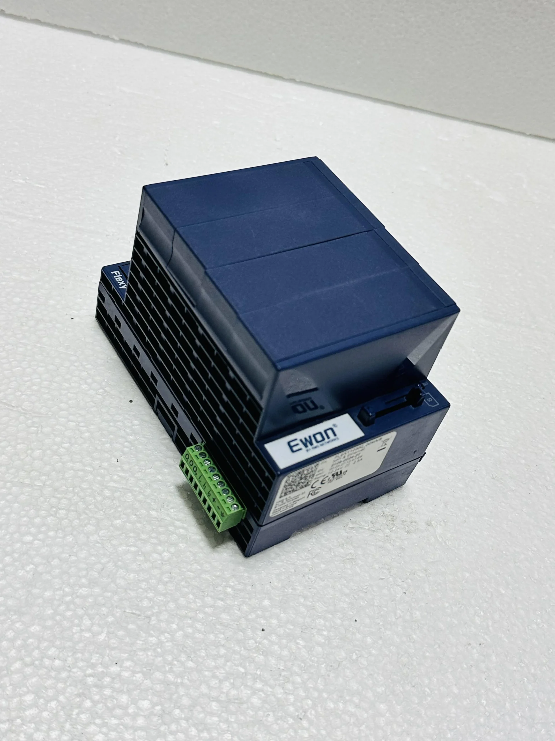 EWON Flexy Ethernet Switch – 10310300-00MAS