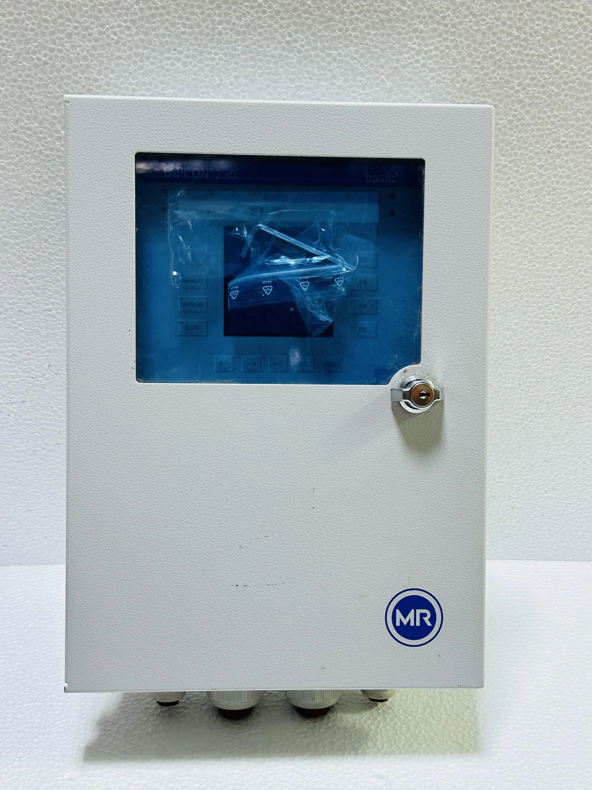 MR TAPCON 230 Pro Voltage Regulator