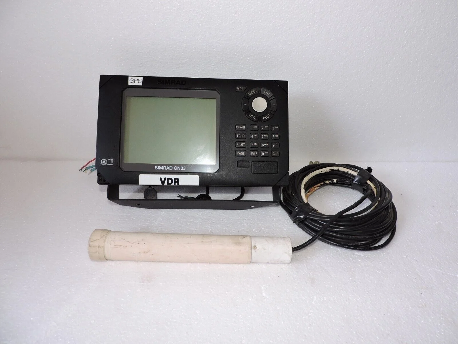 SIMRAD GN33 GPS